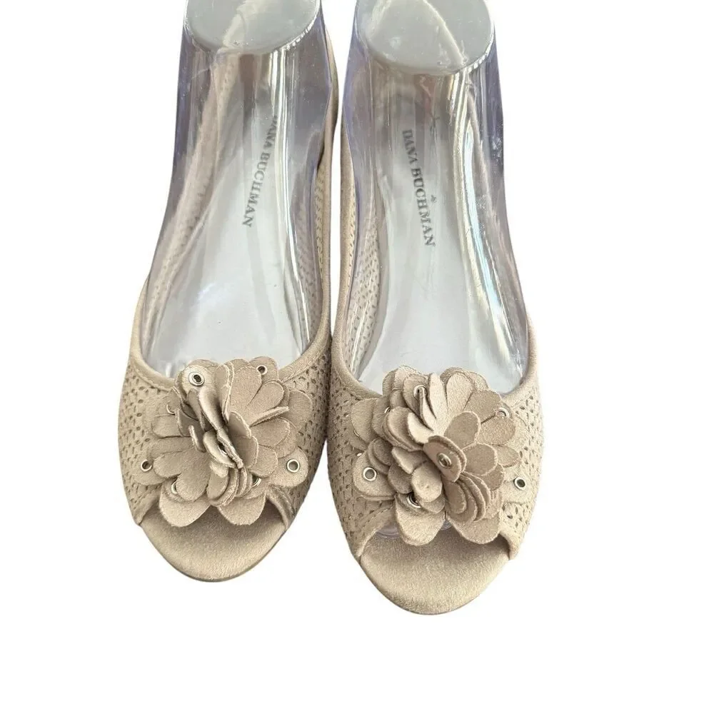 Dana Buchman Women's Beige Perforated Suede Wedge Slip On Shoes Size: 7.5